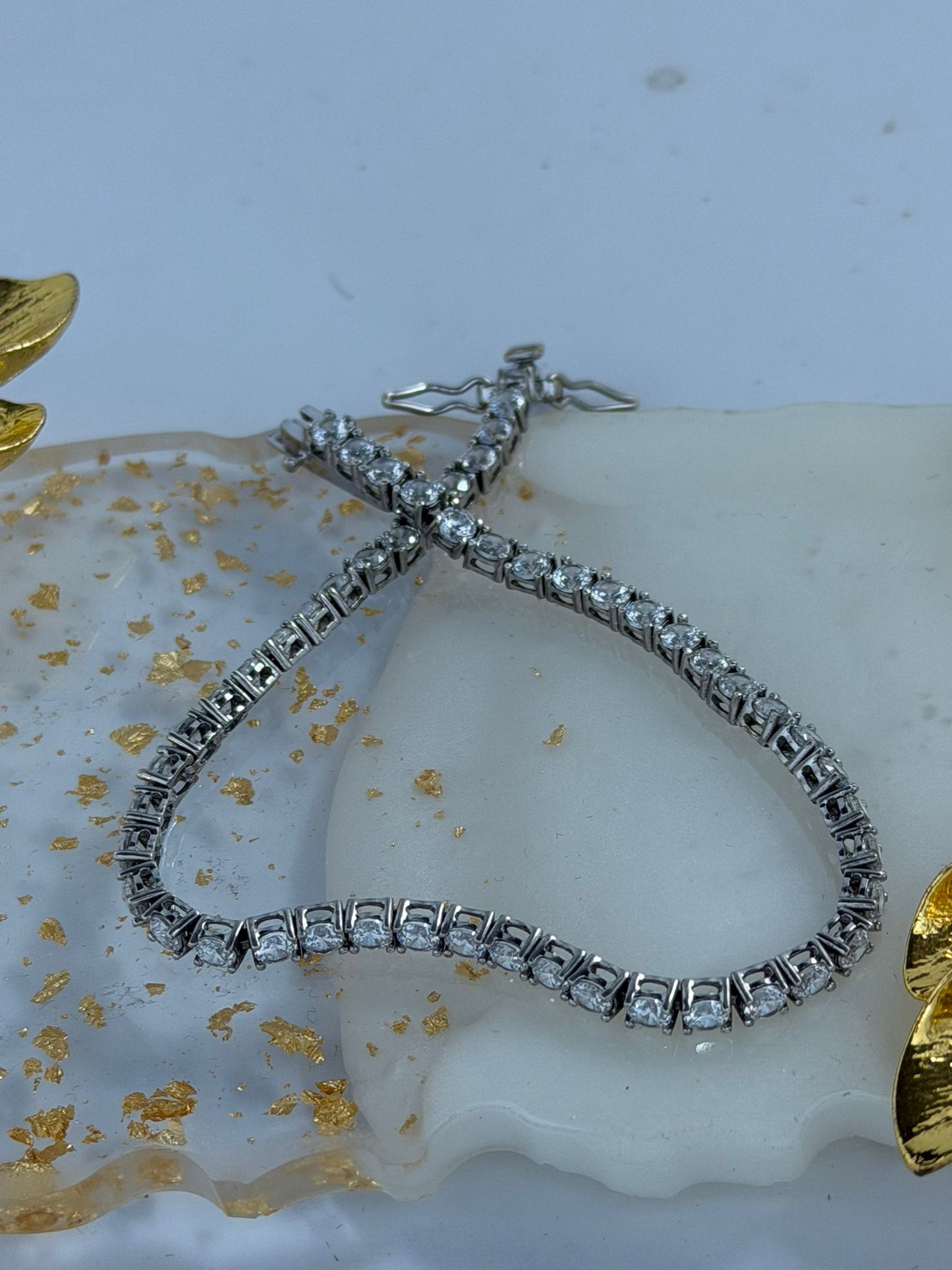 Bracciale Tennis Pietre Bianche in Argento 925 – Eleganza Artigianale