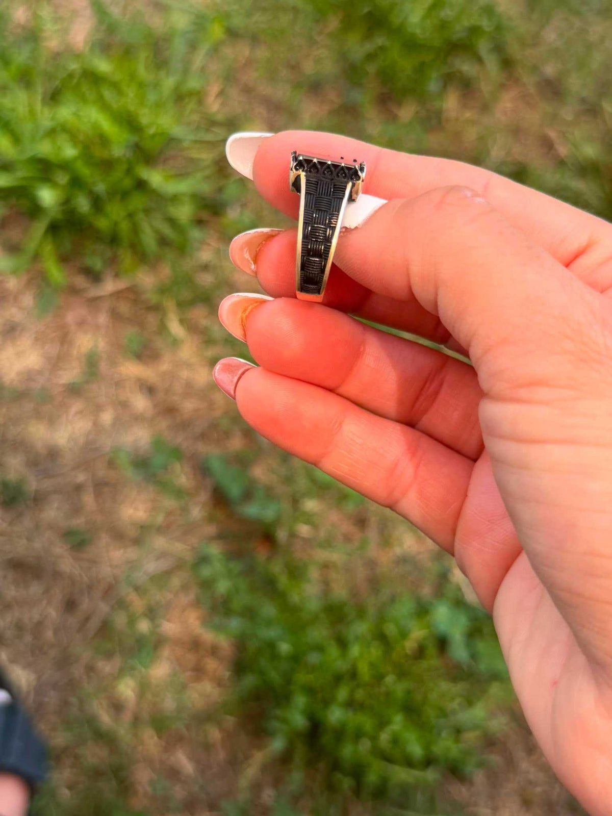 Anello in Argento 925 con Pietra Onice Nero – Eleganza Senza Tempo