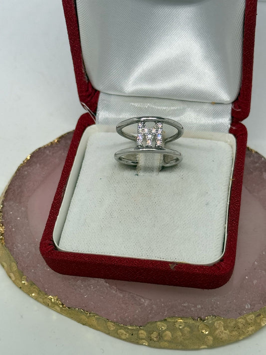 Anello in argento 925 lettera M