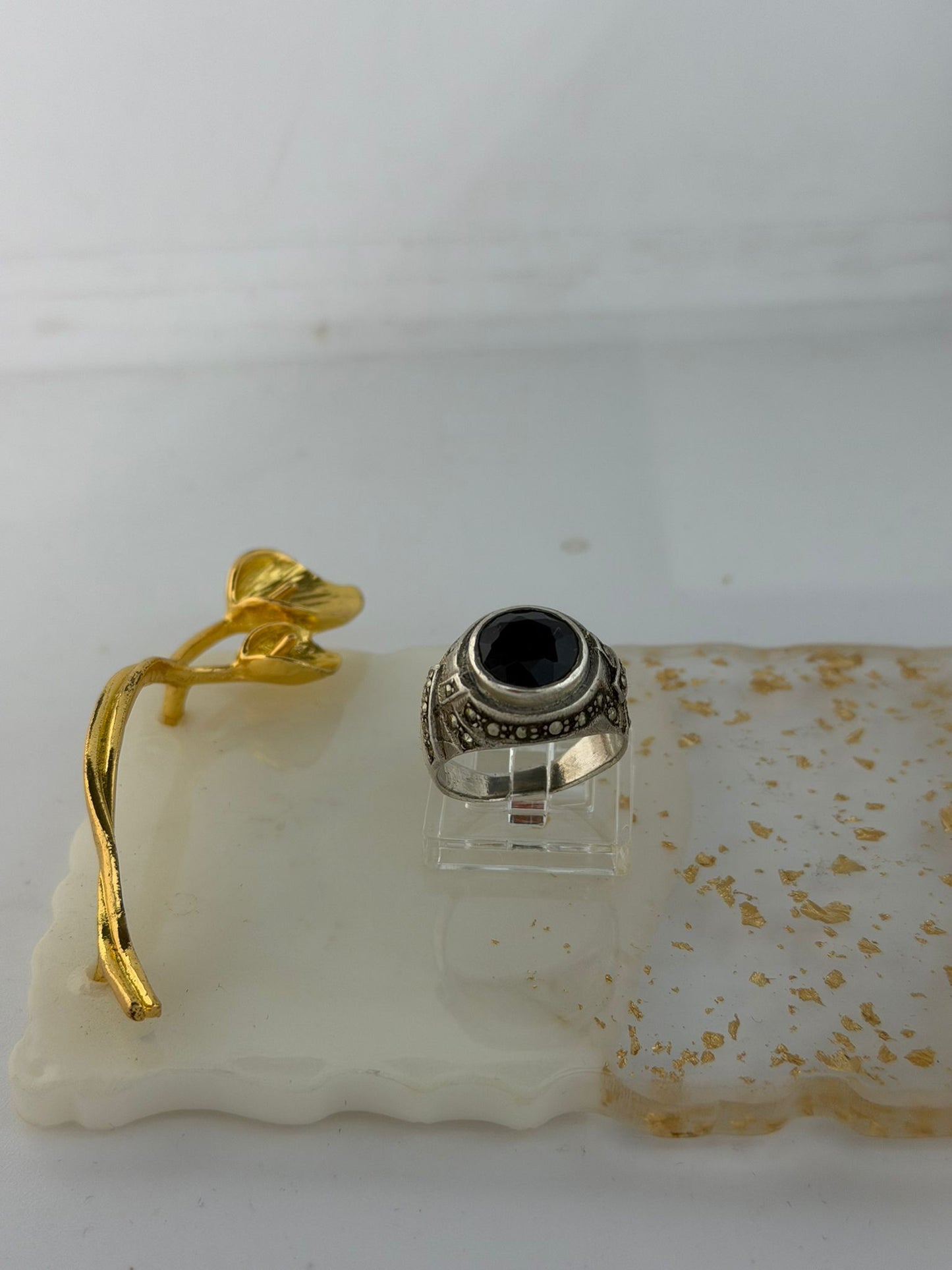 Anello in argento 925 onice nero e marcasiti – Artigianale