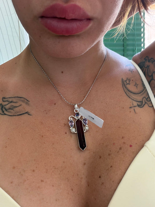 Collana in Argento 925 con Corniola, Perla Bianca, Ametista e Topazio Mistico – Pezzo Unico