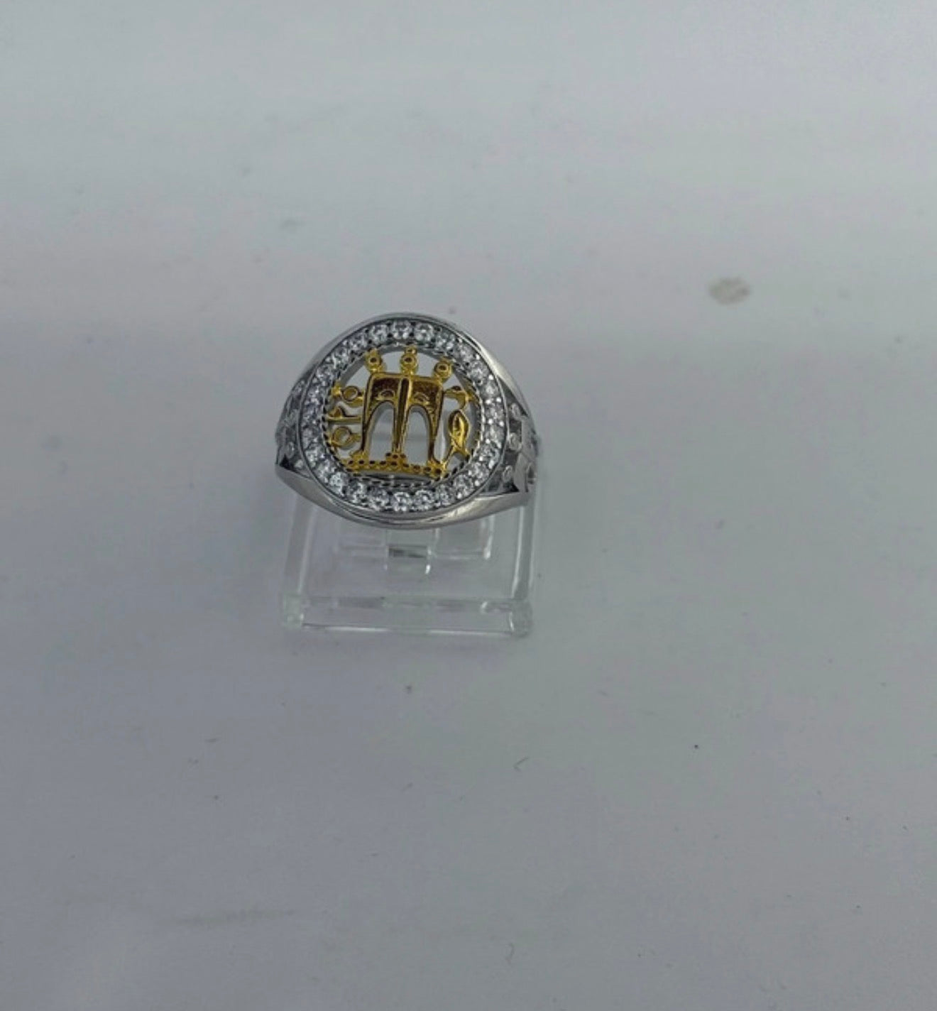 Anello Cattedrale in Argento 925 con Pavone Dorato e Pietre Bianche – Regolabile