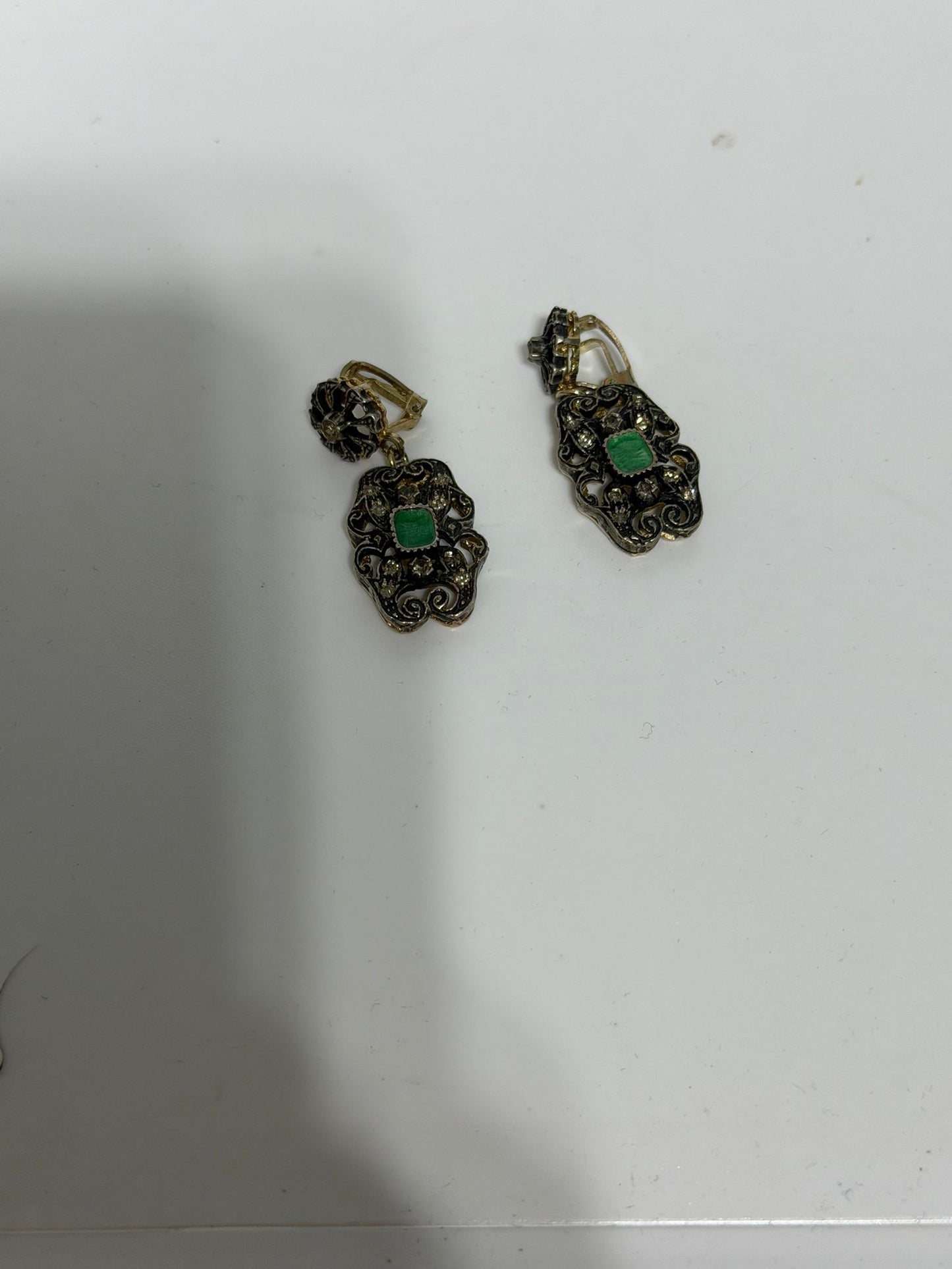 Orecchini in Argento 925 Smalto Verde con Bagno Oro e Pietre Bianche