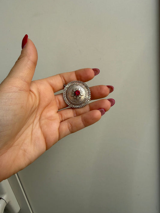 Spilla in argento 925 arte decò con pietra rossa – Pezzo unico