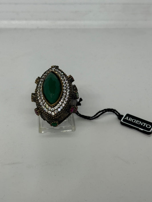 Anello in argento 925 radice di smeraldo