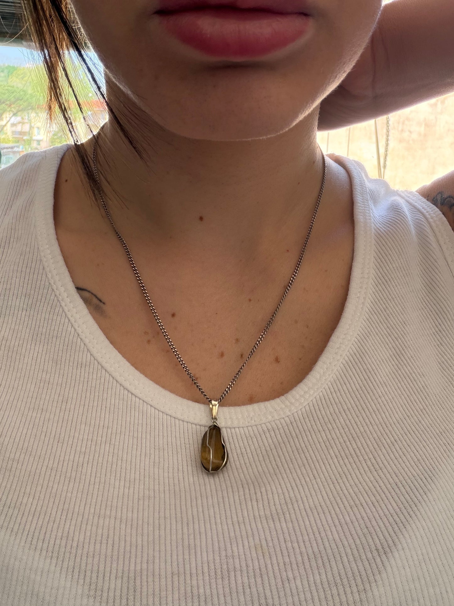 Collana in Argento 925 con Ciondolo in Quarzo | Purezza e Luce