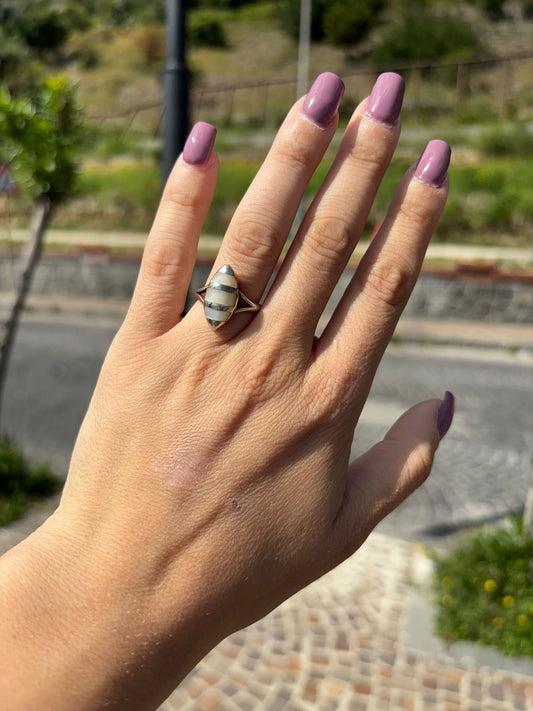 Anello in argento 925 madreperla bianca