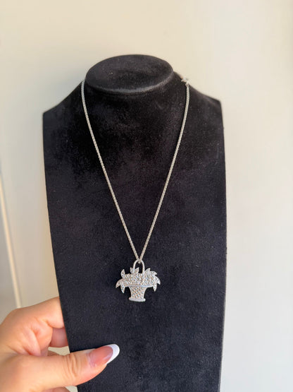 Collana in Argento 925 con Ciondolo Bouquet di Fiori e Pietre Marcasiti – Eleganza Floreale