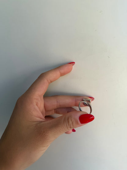 Anello Rombo in Argento 925 con Pietra di Ambra Baltica – Geometrico e Naturale