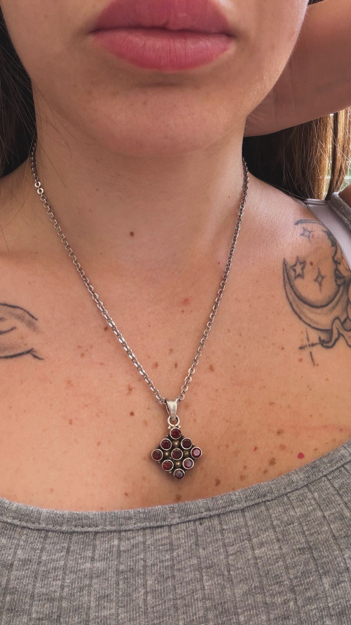 Collana in argento 925 con ciondolo granato rosso piropo – Pietra naturale