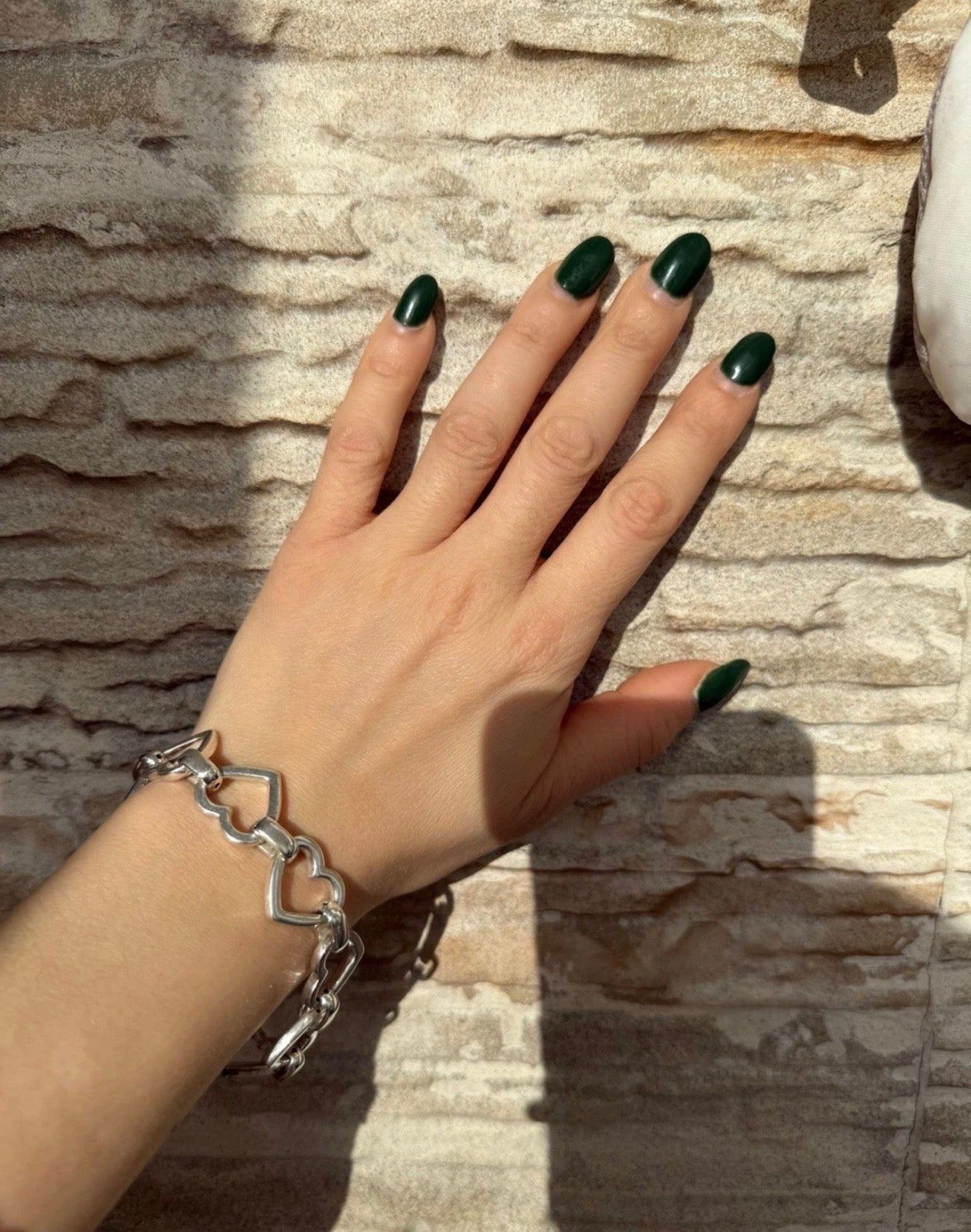 Bracciale Bombato in Argento 925 con Cuori Traforati – 20/21 cm