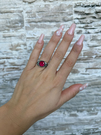 Anello in argento 925 corona con pietra fuxia