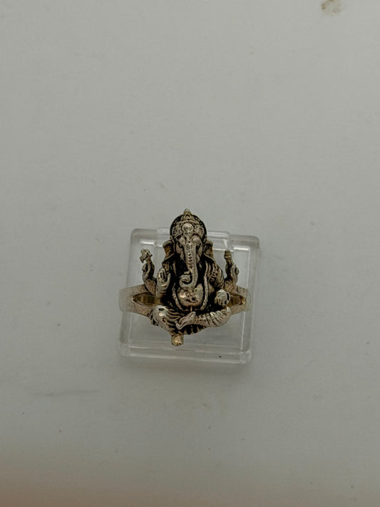 Anello in argento 925 con elefante Ganesha – Simbolo di fortuna e protezione