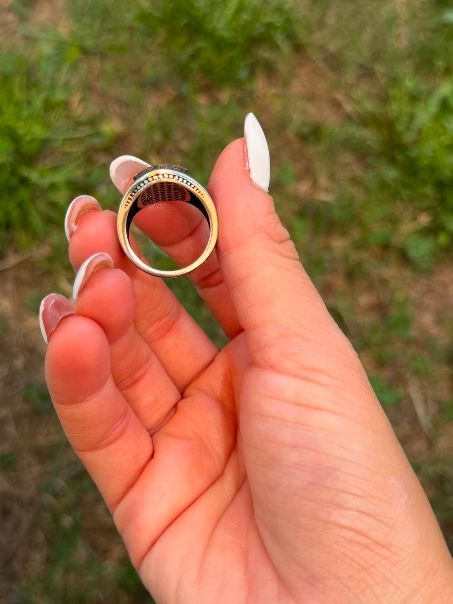 Anello in Argento 925 con Moschea di Al-Aqsa e Pietre Onice Nero Incastonate