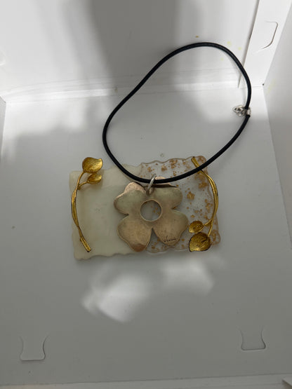 Collana VENNI in argento 925 con quadrifoglio dorato