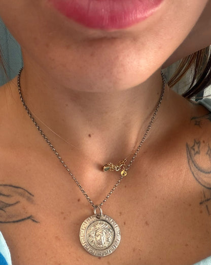 Collana con ciondolo Medusa in argento 925 – Gioiello artigianale anni '40