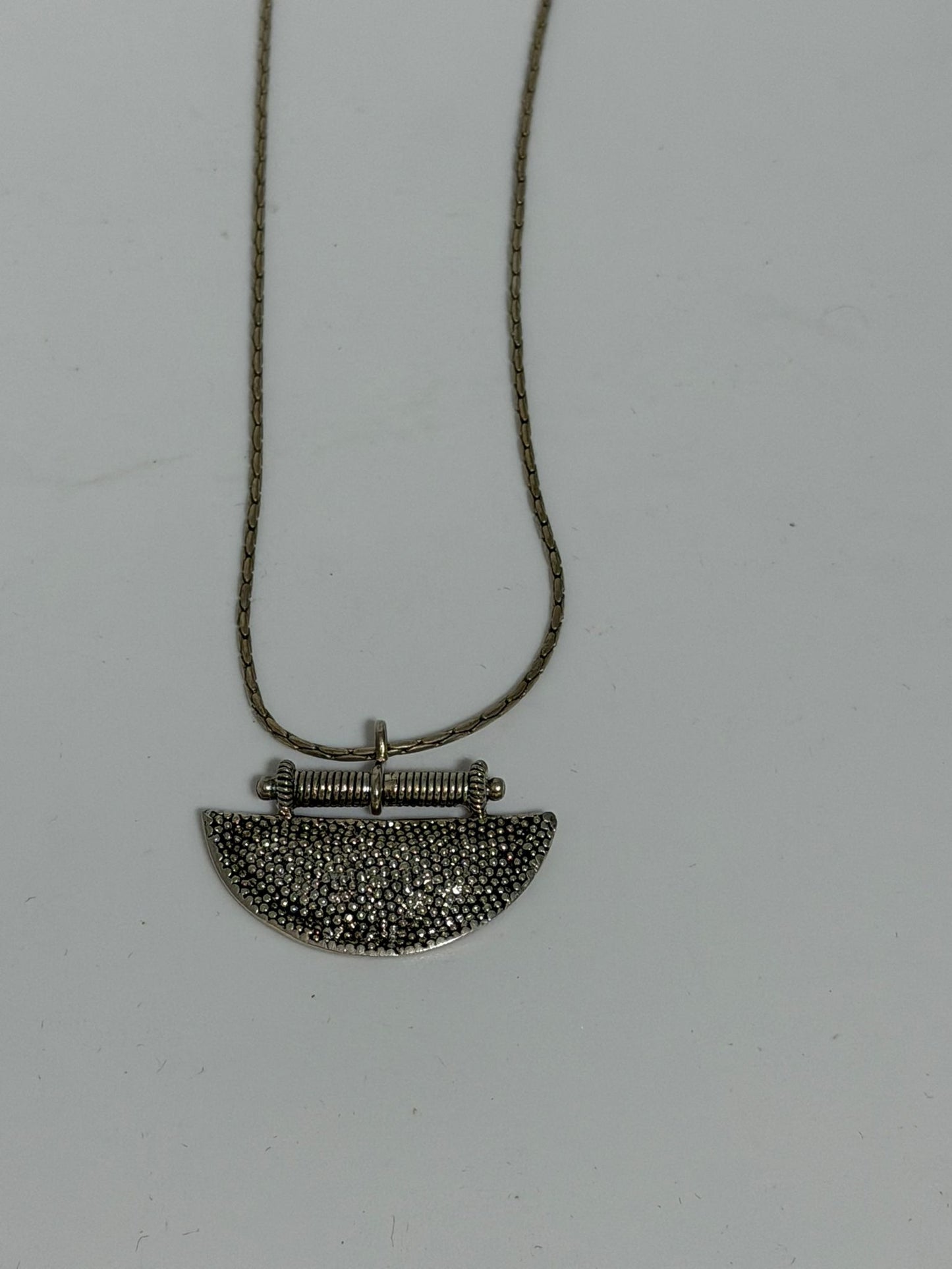 Collana in Argento 925 Ispirazione Egizia – Simbolismo e Artigianalità Italiana