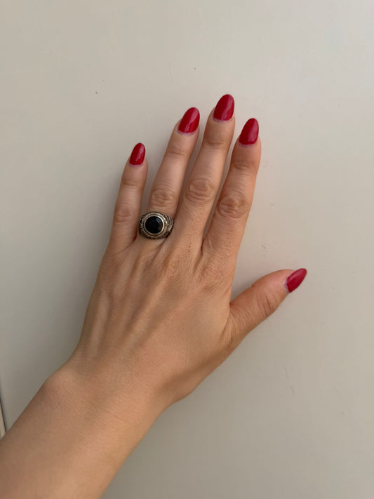 Anello in argento 925 onice nero e marcasiti – Artigianale