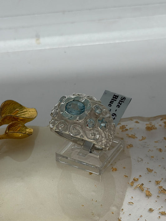 Anello floreale in argento 925 con acquamarina e topazio azzurro