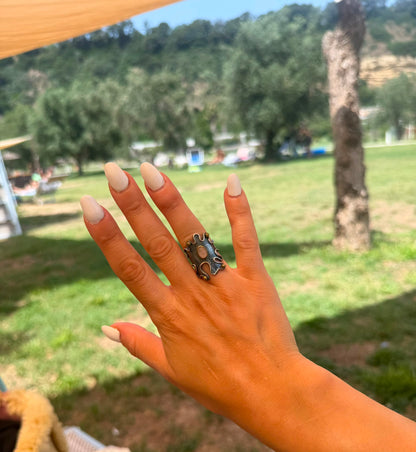 Anello in Argento 925 e Bronzo Forma Astratta con Quarzo Rosa