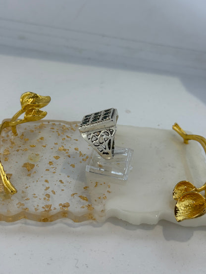 Anello in argento 925 radice di smeraldo