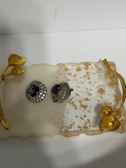 Orecchini a Clip in Argento 925 con Pietre Bianche e Radice di Zaffiro Blu