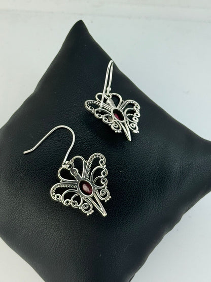 Orecchini in argento 925 radice di rubino