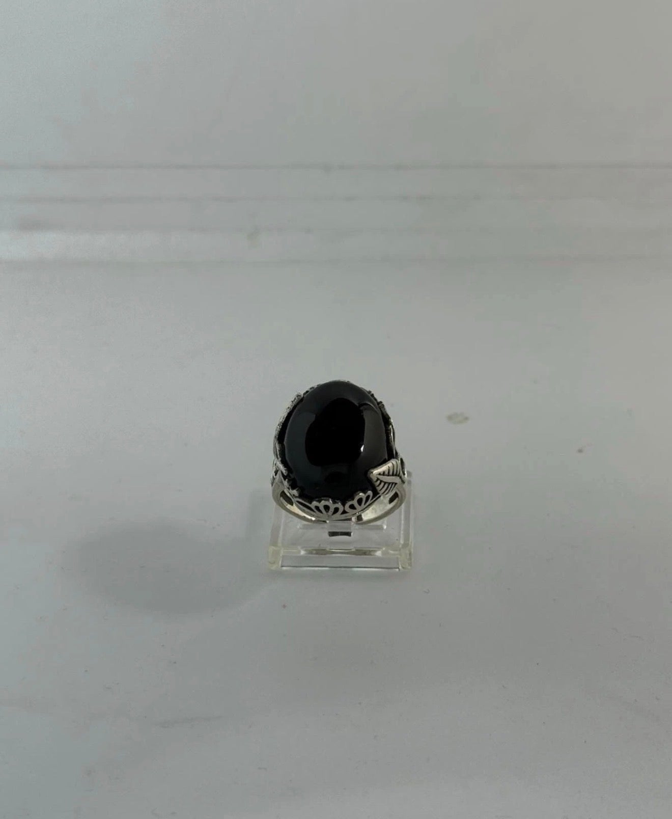 Anello in Argento 925 con Pietra Onice Nero Ovale – Misura 20