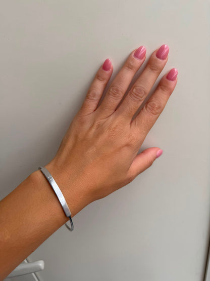 Bracciale Rigido con Targhetta in Argento 925 Pianegonda – Pezzo Unico