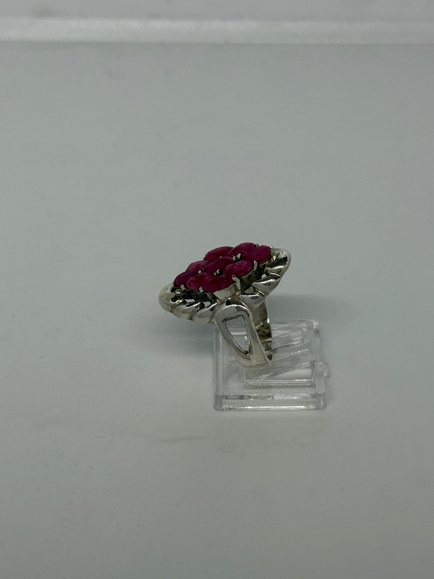 Anello in argento 925 radice di rubino
