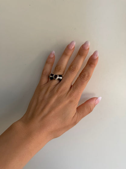Anello in argento 925 con granato rosso piropo