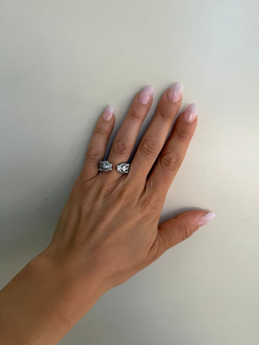 Anello in Argento 925 Due Pantere con Pietre Bianche e Smalto Nero – Pezzo Unico Artigianale