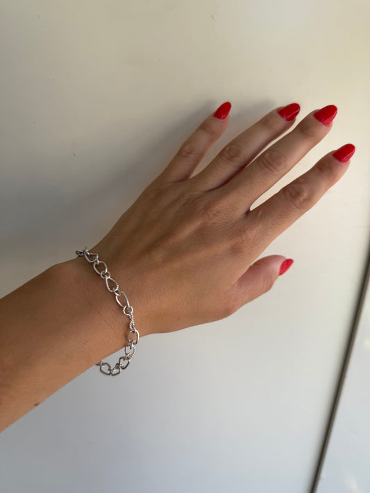 Bracciale Particolare in Argento 925 – Design Artigianale Esclusivo