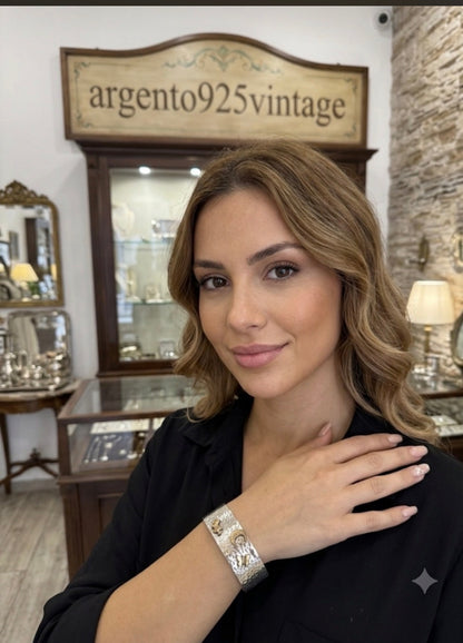Bracciale Rigido in Argento 925 con Luna, Cane e Farfalla – Regolabile