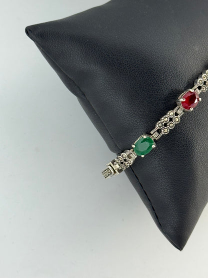 Bracciale Argento 925 Smeraldo Rubino e Zaffiro con Marcasiti – Tre Pietre Preziose Pezzo Unico