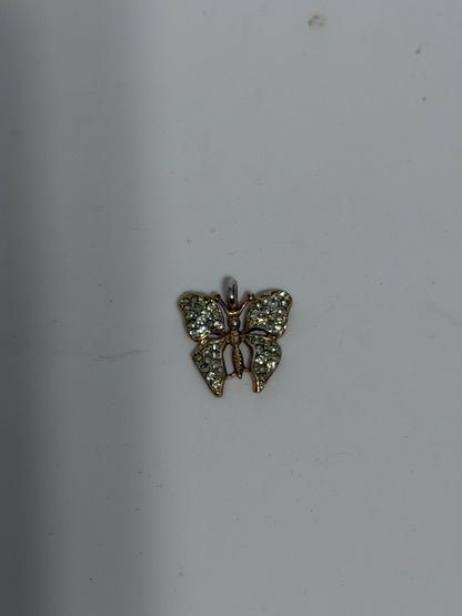 Collana in argento  con farfalla dorata con zirconi bianchi