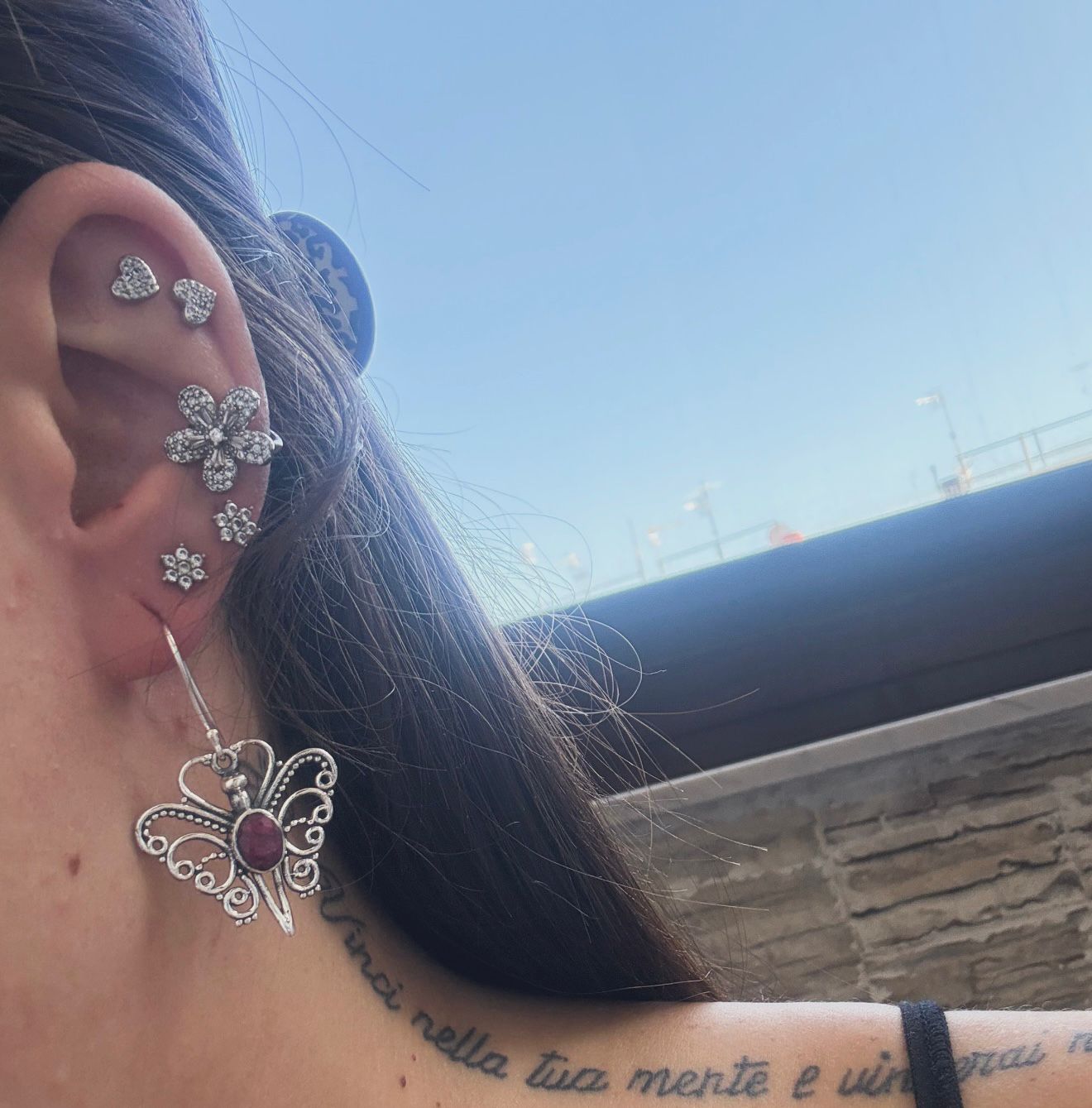 Orecchini in argento 925 radice di rubino