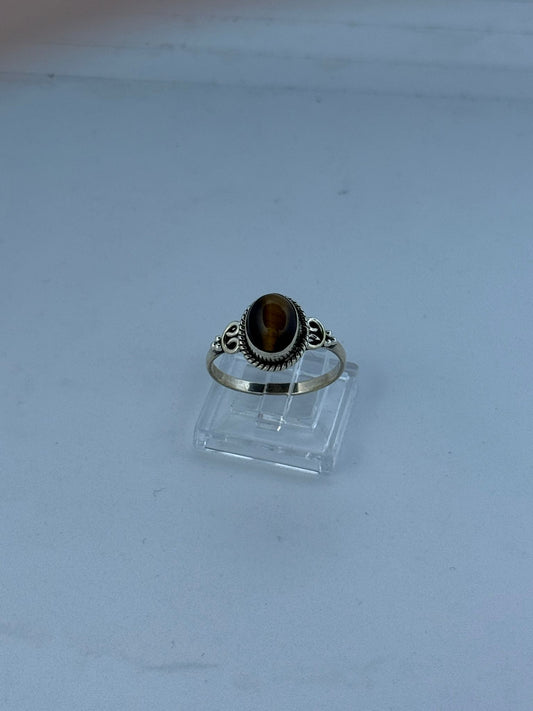 Anello in argento 925 occhio di tigre