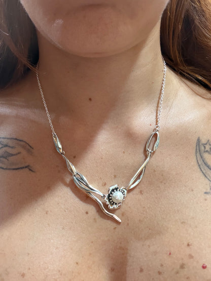 Collana in Argento 925 con Perla Bianca e Fiore
