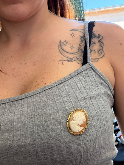 Collana in Argento 925 con Cammeo in Vera Conchiglia – Ciondolo e Spilla