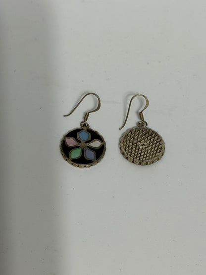 Orecchini in Argento 925 Fiore Madreperla Colorata con Smalto Nero