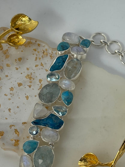 Bracciale in argento 925 con acquamarina, turchese, pietra di luna e quarzo – Pezzo Unico