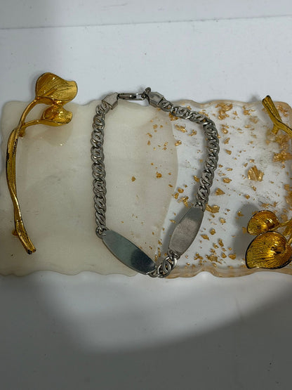 Bracciale in Argento 925 con Due Targhette e Maglia Particolare — 20 cm