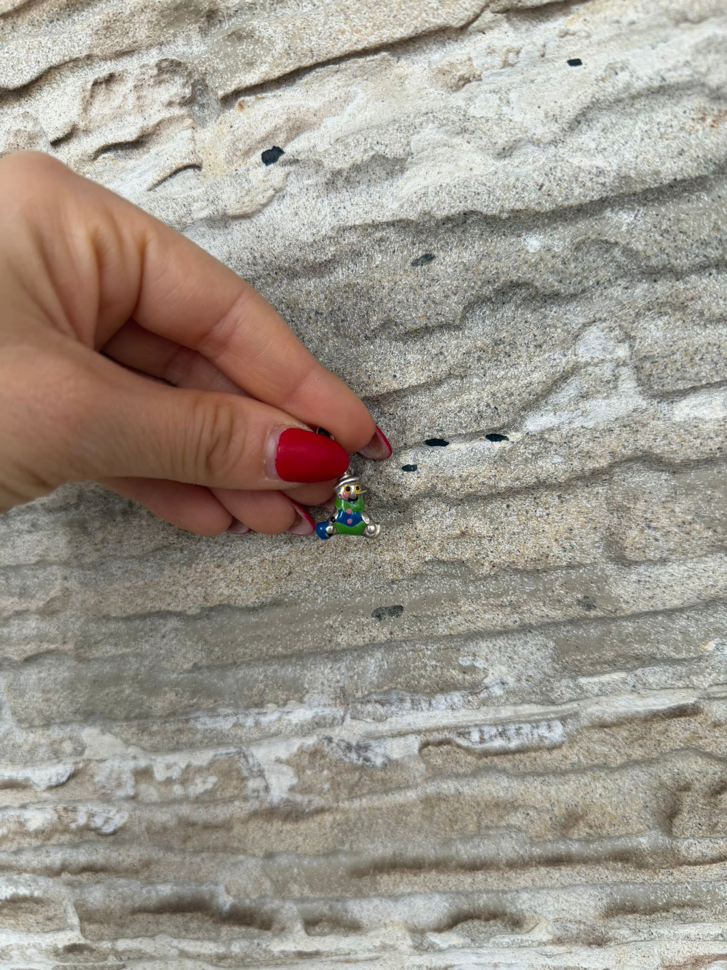 Ciondolo Pinocchio Smaltato in Argento 925 – Artigianale Made in Italy
