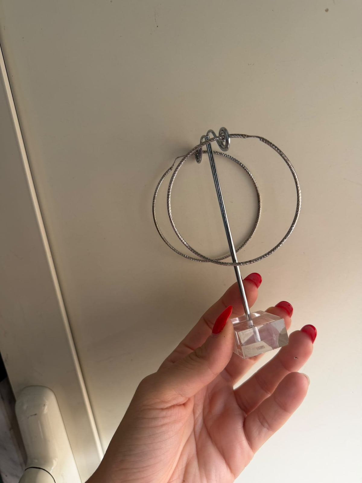 Orecchini a cerchio sottile in argento 925 diamantati