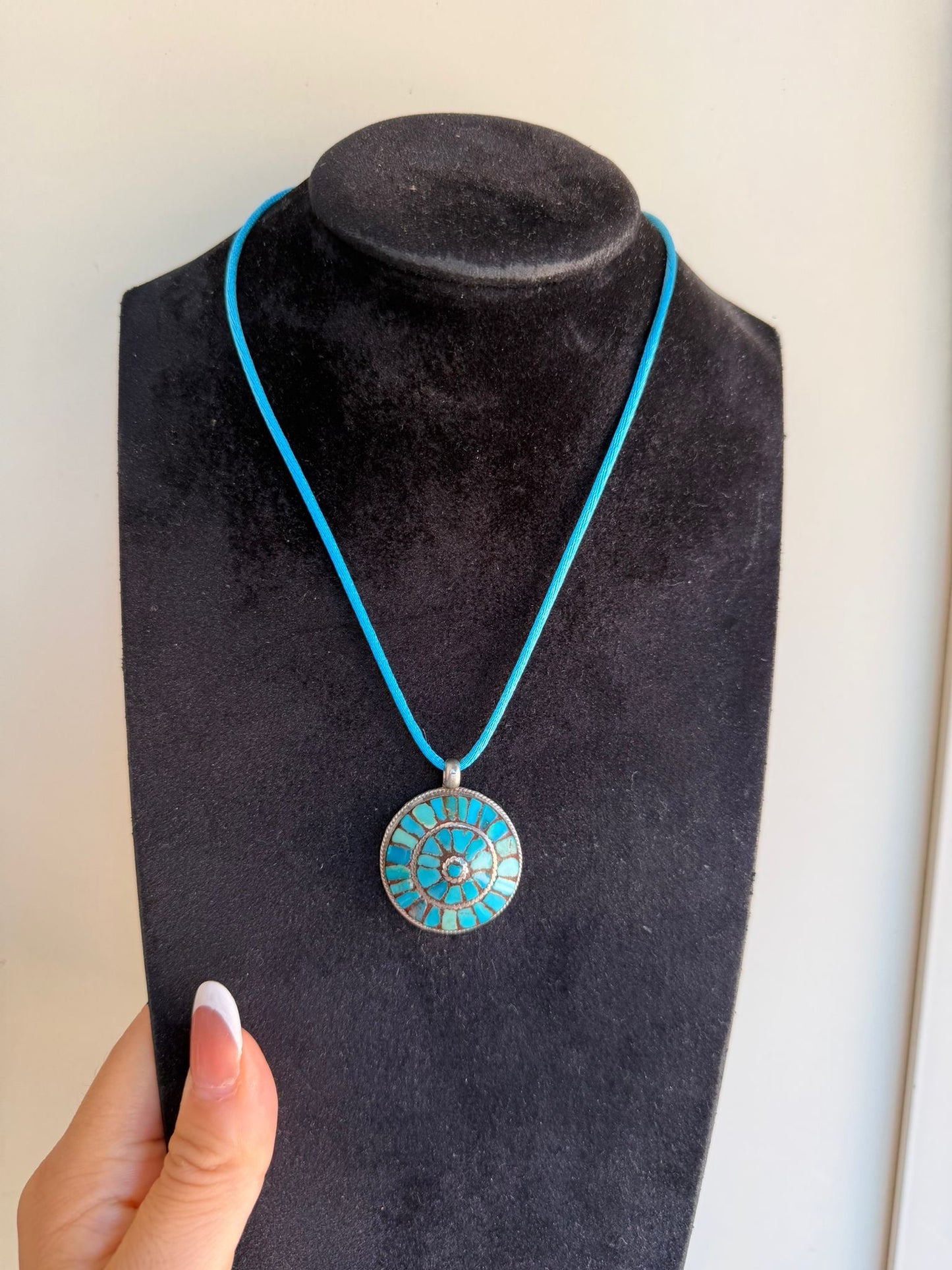 Collana in Argento 925 con Amuleto e Pietre Turchese Naturali