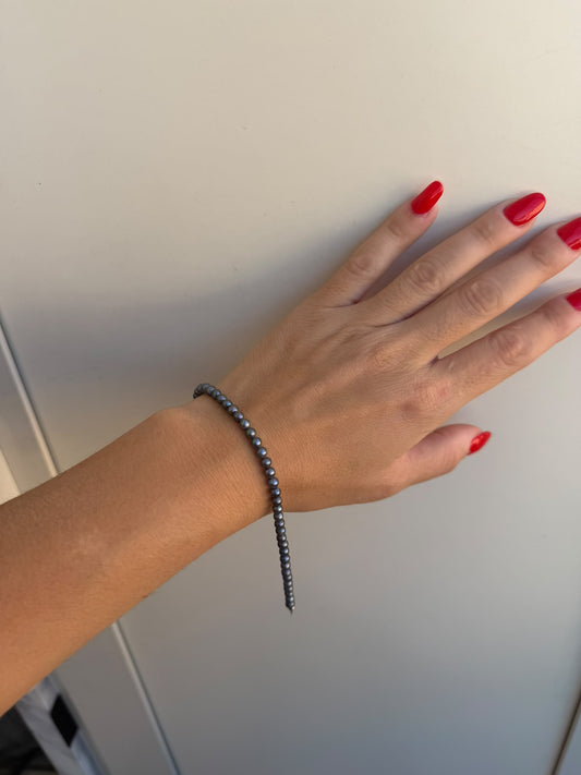 Bracciale in argento 925 con perle grigie naturali – Pezzo Unico