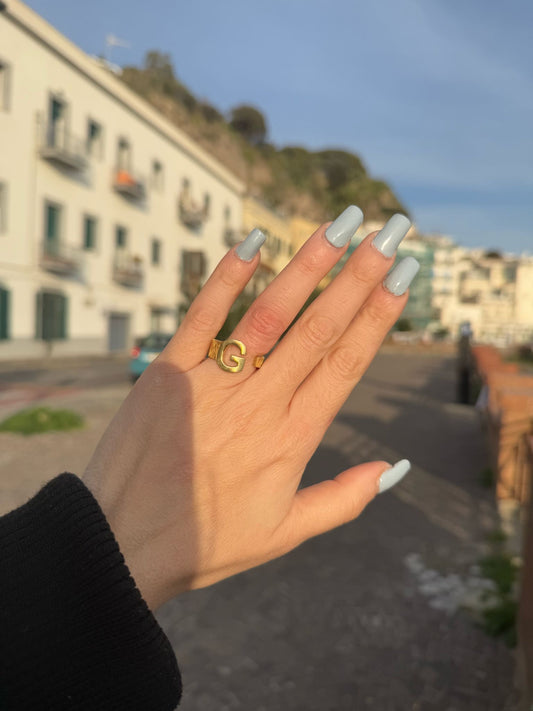 Anello lettera G in argento 925