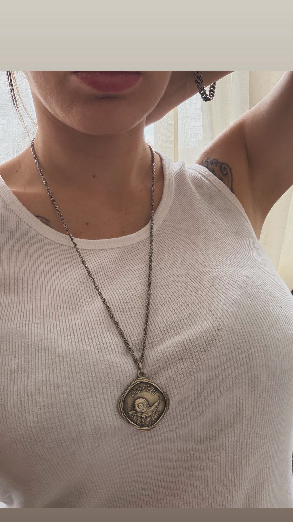 Collana in argento 925 con ciondolo lumaca “prudenza”