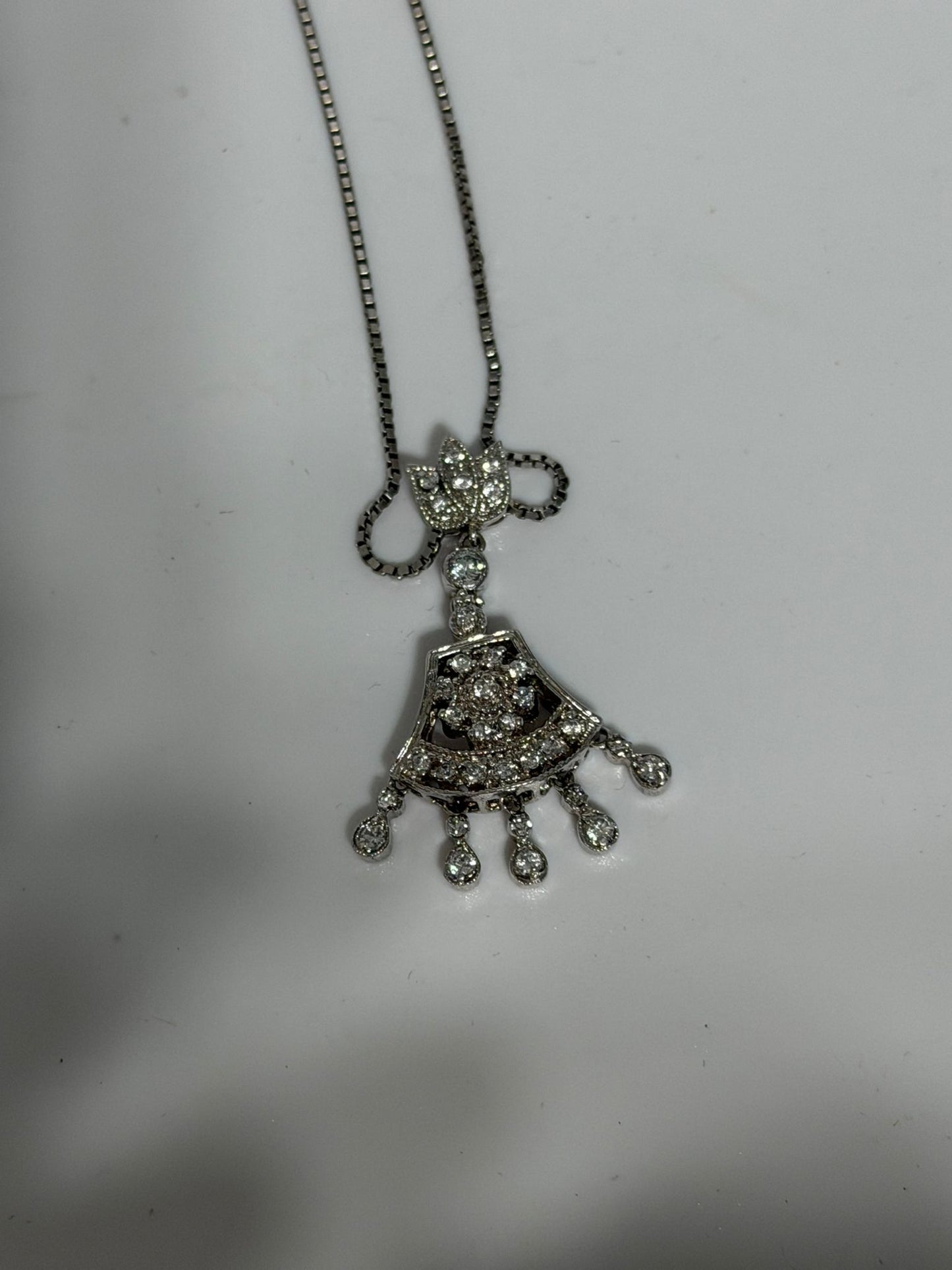Collana in Argento 925 con Ciondolo Art Déco Stile Liberty e Fiore con Pietre Bianche